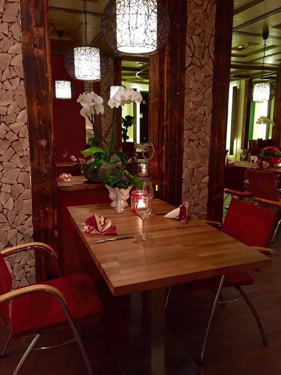 Hotel Bremer Tor สตูห์ร ภายนอก รูปภาพ